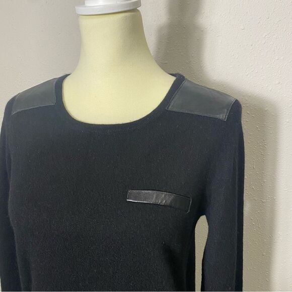 Wythe NY 100% Cashmere & Leather Black Crewneck Pullover Sweater Women's Size M - Picture 10 of 16